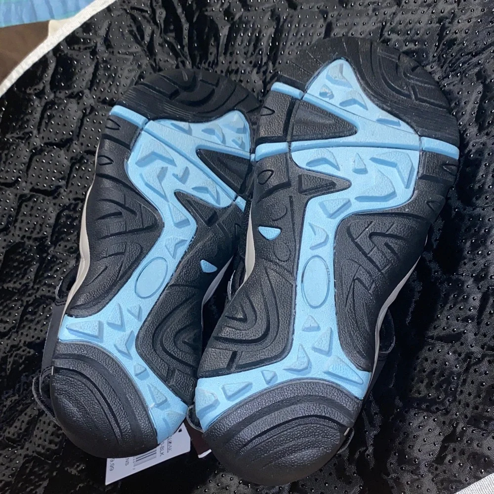 Black and Blue Athletic Water Shoes